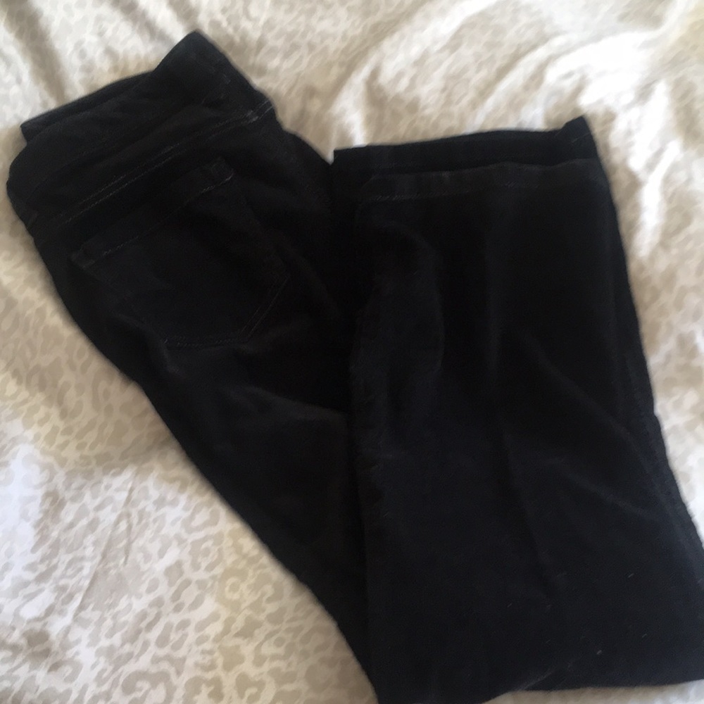 2010 Black corduroy Tommy Hilfiger 6L fit like 8L.